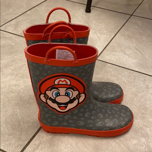 super mario rain boots
